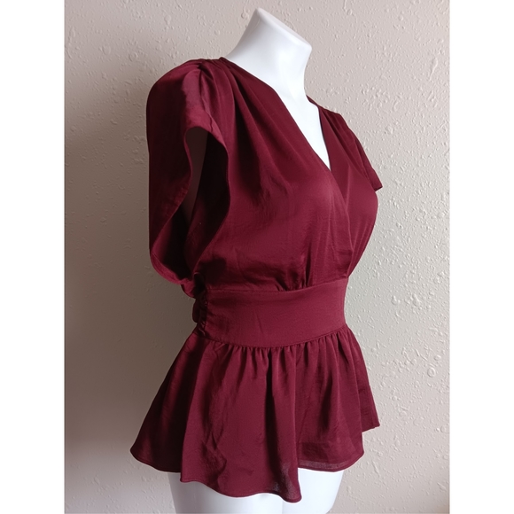 🆕️ Express Burgundy Peplum Blouse - Picture 3 of 8